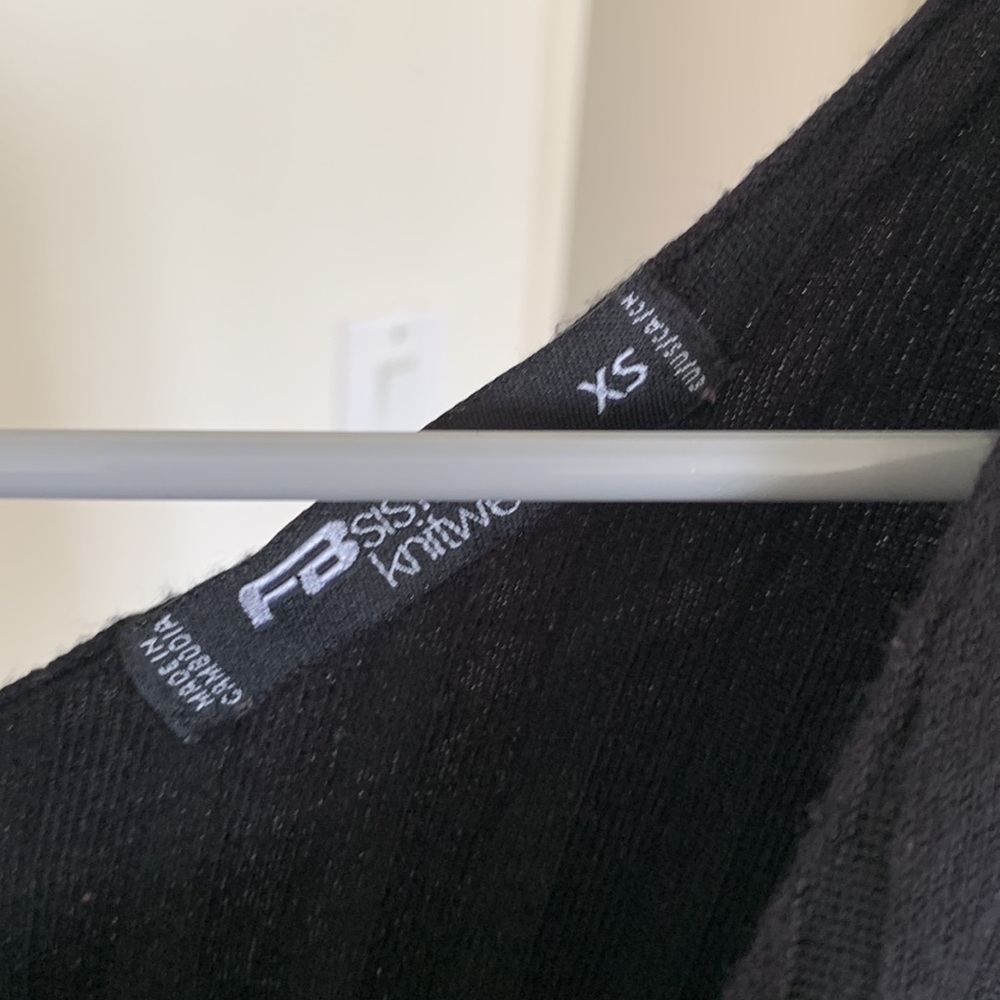 Black Ribbed Long Sleeve - Picture 3 of 5